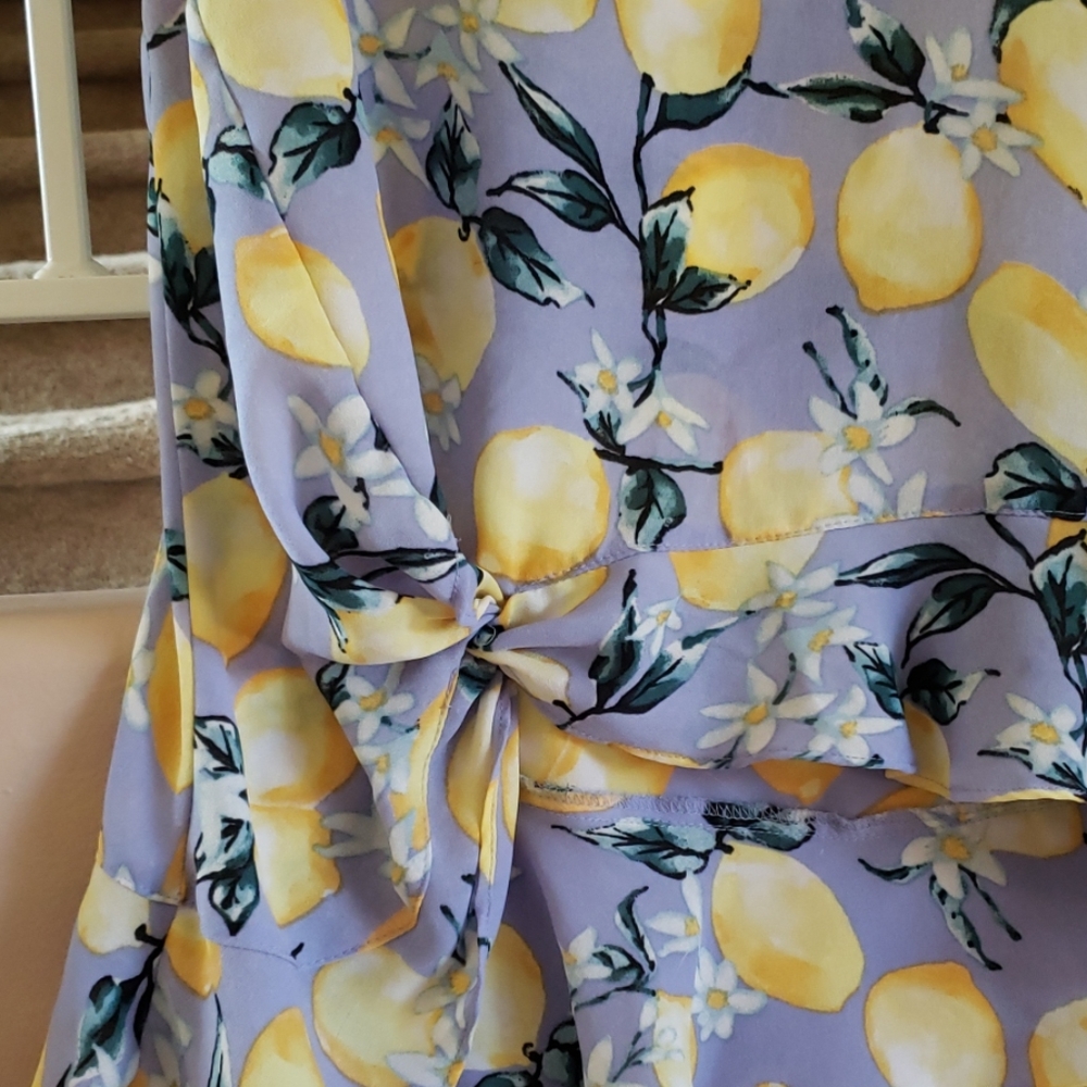Shirt - Picture 2 of 4